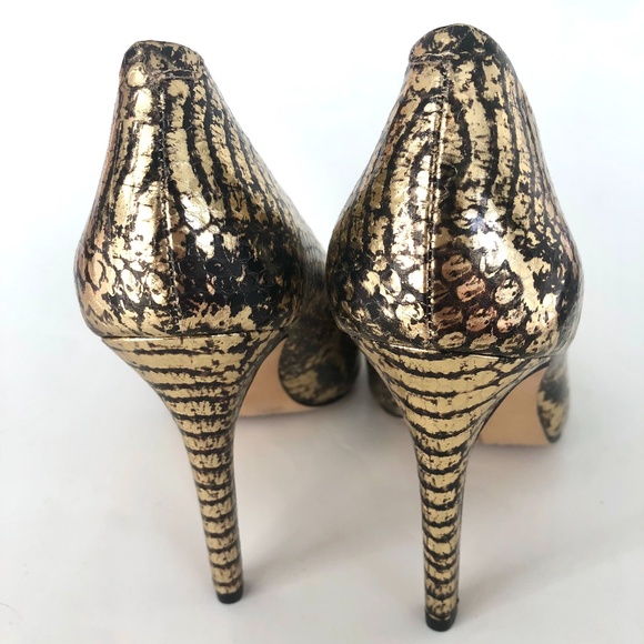 Vince Camuto Kain Snake Pointed Toe Heel - Picture 4 of 8